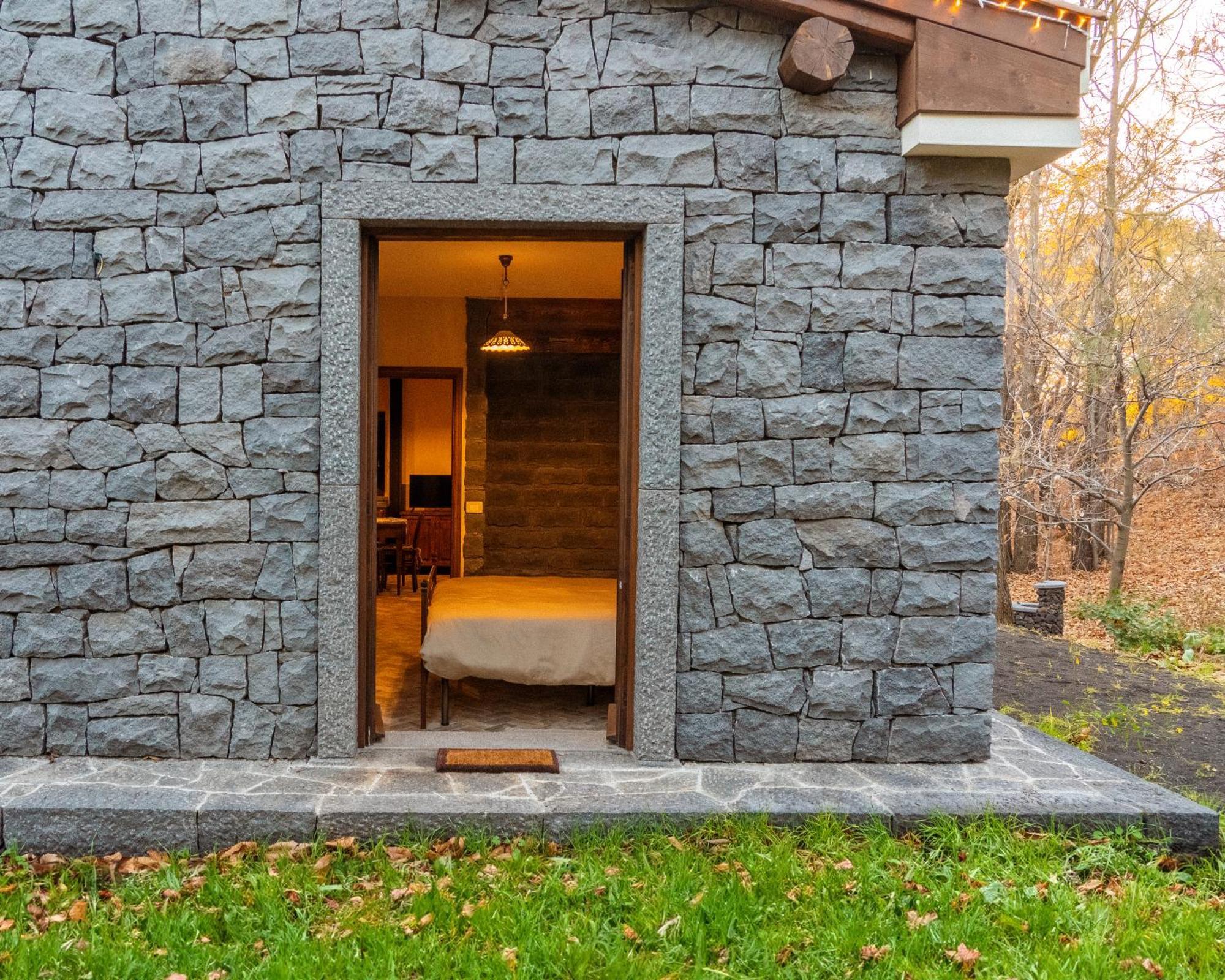 Matilde'S Chalet Etna Nature House 尼科洛西 外观 照片